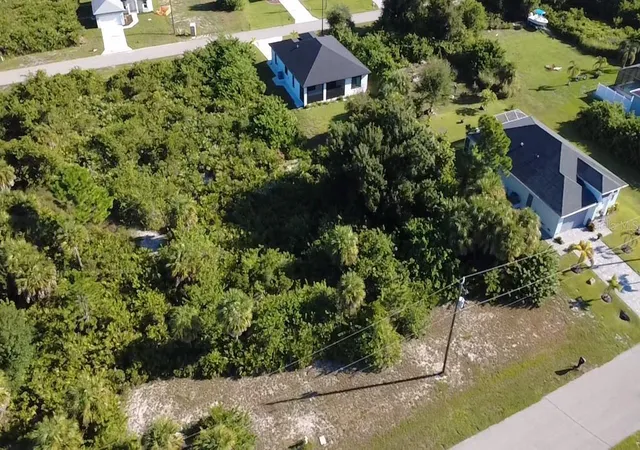 Photo 1 of Land for sale at 164 Lime Tree Park, Rotonda West, FL 33947 | MLS# A4706600 | Listing updated on 2026-10-20