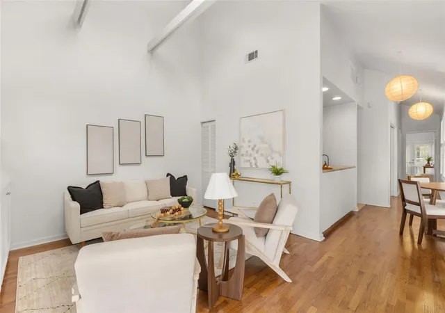 Photo 4 of Condo for sale at 1306 S Pennsylvania Ave #5, Winter Park, FL 32789 | MLS# O6443013 | Listing updated on 2026-10-05