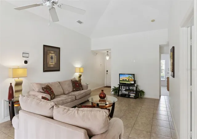 Photo 4 of Single family home for sale at 636 Scrub Jay Way, Davenport, FL 33896 | MLS# S5157870 | Listing updated on 2026-09-19