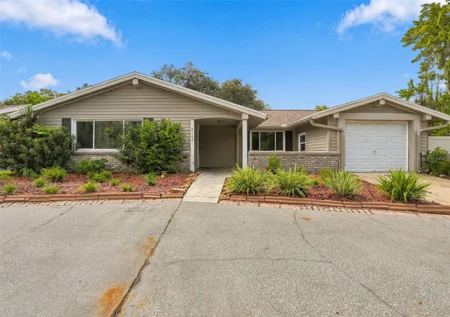 Photo 2 of Single family home for sale at 8502 Arrowhead Dr, Hudson, FL 34667 | MLS# TB8549942 | Listing updated on 2026-09-26