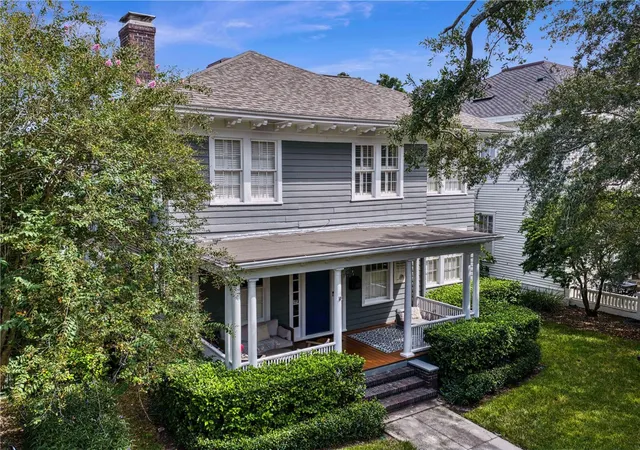 Photo 1 of Single family home for sale at 802 S Delaware Ave, Tampa, FL 33606 | MLS# TB8549944 | Listing updated on 2026-10-03