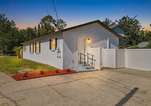 Single family home for sale at 1102 E Sitka St, TAMPA, FL 33604 | MLS# TB8549946
