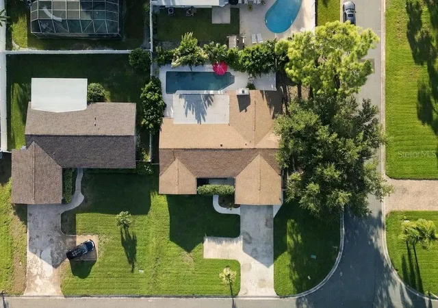 Photo 4 of Single family home for sale at 6001 28th Street S, Saint Petersburg, FL 33712 | MLS# TB8549948 | Listing updated on 2026-10-19