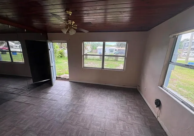 Photo 1 of Single family home for sale at 11124 Mahin Ln, Riverview, FL 33578 | MLS# O6443030 | Listing updated on 2026-09-21