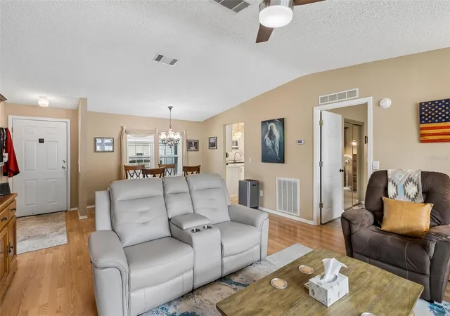 Photo 4 of Manufactured home for sale at 170 Joanne Dr, Davenport, FL 33897 | MLS# S5157874 | Listing updated on 2026-09-21