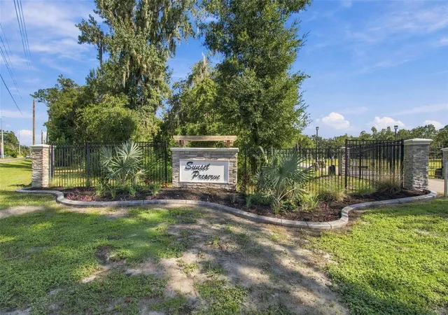 Land for sale at 867 Sunset Ln, LUTZ, FL 33549 | MLS# TB8549955