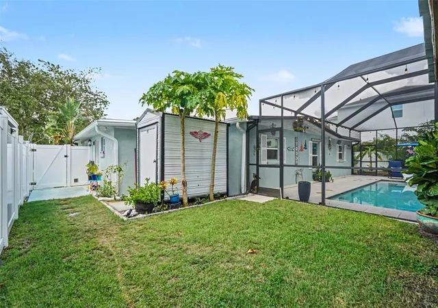 Photo 4 of Single family home for sale at 3204 W Pearl Ave, Tampa, FL 33611 | MLS# TB8549956 | Listing updated on 2026-10-04