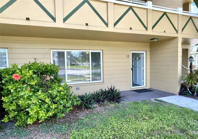 Photo 2 of Condo for sale at 2000 World Pkwy Blvd #12, Clearwater, FL 33763 | MLS# TB8549958 | Listing updated on 2026-09-19
