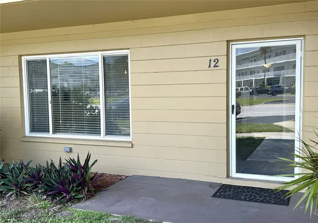 Photo 3 of Condo for sale at 2000 World Pkwy Blvd #12, Clearwater, FL 33763 | MLS# TB8549958 | Listing updated on 2026-09-19