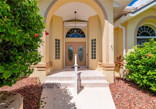 Photo 4 of Single family home for sale at 4007 Maltese Ct, Punta Gorda, FL 33950 | MLS# C7530911 | Listing updated on 2026-09-26
