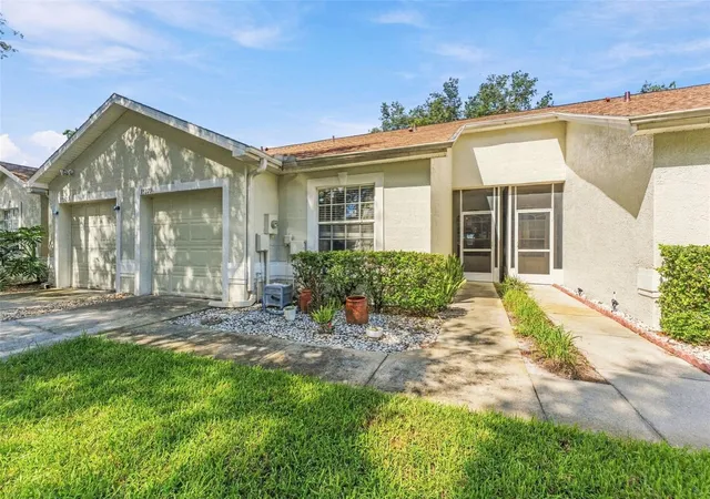 Photo 3 of House for sale at 35229 Janine Dr, Zephyrhills, FL 33541 | MLS# TB8549964 | Listing updated on 2026-09-22
