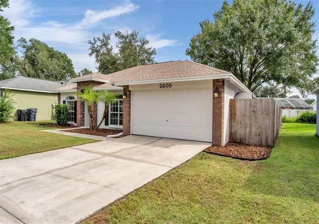 Photo 3 of Sale Pending at 2605 Sundance, Mulberry, FL 33860 | MLS# L4965156 | Listing updated on 2026-10-06