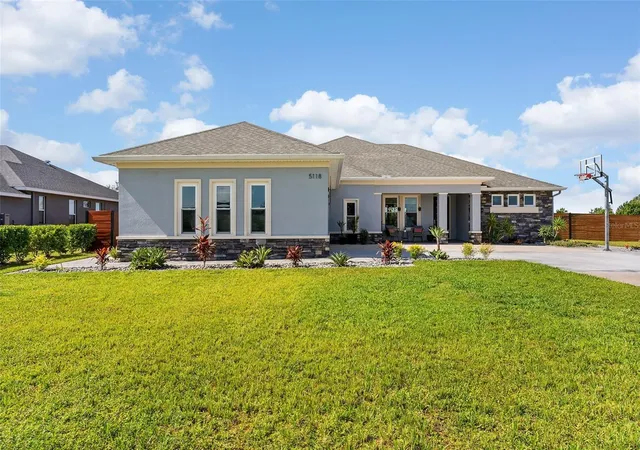 Single family home for sale at 5118 Lake Toscana Dr, WIMAUMA, FL 33598 | MLS# TB8549969