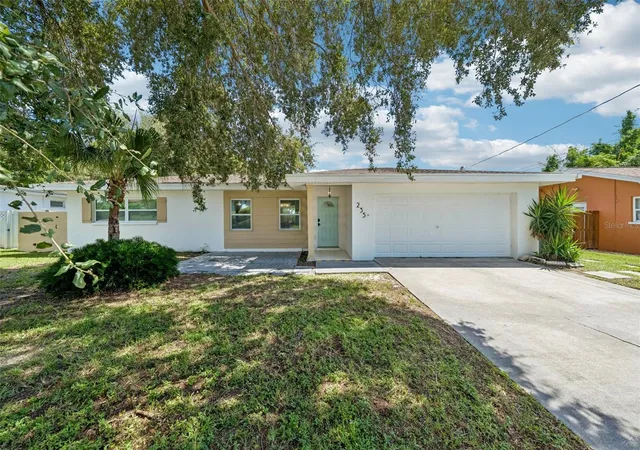 Single family home for sale at 235 Overbrook Dr E, LARGO, FL 33770 | MLS# TB8549970