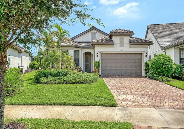 Photo 1 of Single family home for sale at 12422 Wood Fern Ct, Sarasota, FL 34238 | MLS# A4706626 | Listing updated on 2026-09-25