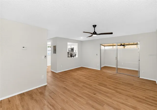 Listing Photo 4 - Condo for sale in building located at 236 Mont Blanc Ct, CASSELBERRY, FL 32707 - Unit #100