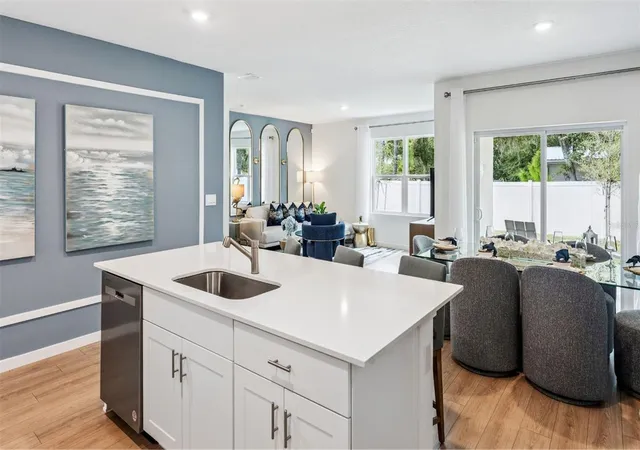 Photo 4 of Single family home for sale at 1511 Beechmont Dr, Kindred, FL 34744 | MLS# O6443053 | Listing updated on 2026-09-19