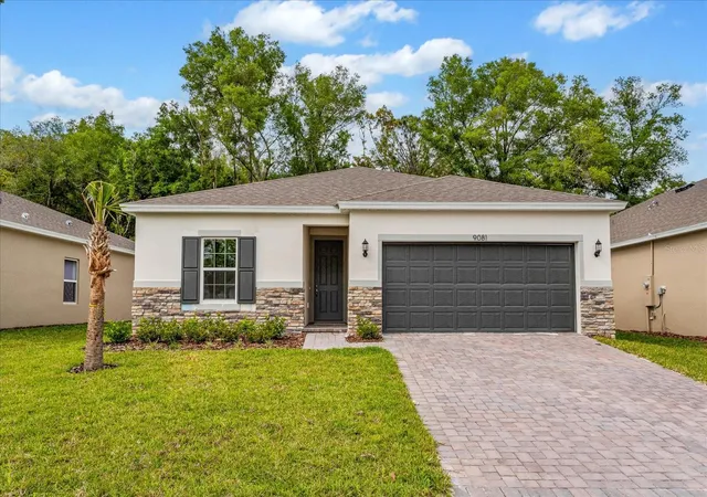 Photo 1 of Single family home for sale at 2812 Doolittle St, Tavares, FL 32778 | MLS# G5117991 | Listing updated on 2026-09-19