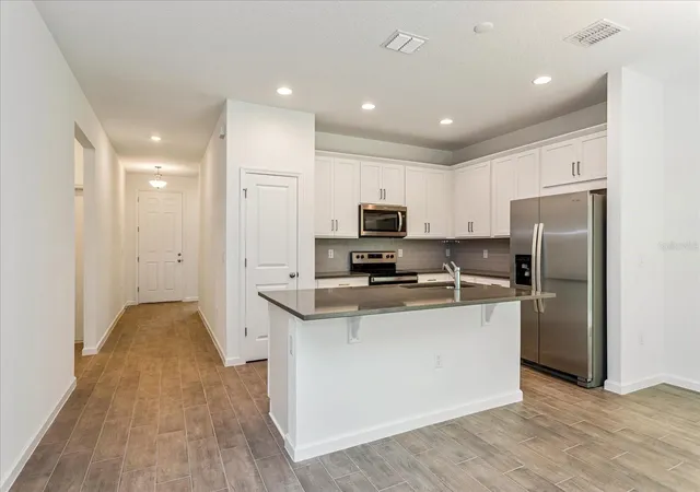 Photo 3 of Single family home for sale at 2812 Doolittle St, Tavares, FL 32778 | MLS# G5117991 | Listing updated on 2026-09-19