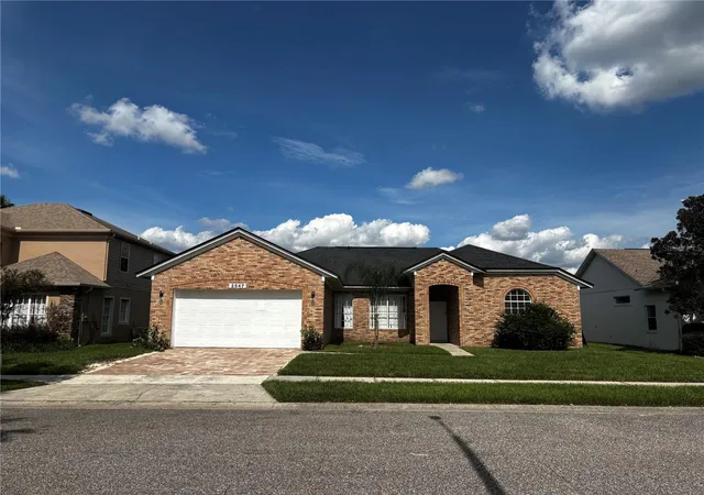 Photo 1 of Single family home for sale at 2547 Raccoon Run Ln, Orlando, FL 32837 | MLS# S5157881 | Listing updated on 2026-10-05