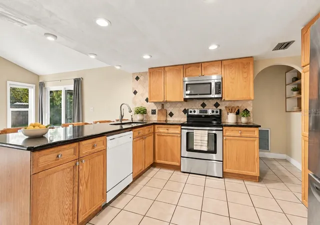 Photo 2 of Single family home for sale at 11093 117th Street, Largo, FL 33778 | MLS# TB8549986 | Listing updated on 2026-09-27