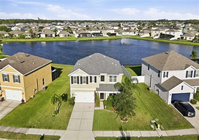 Single family home for sale at 14961 Flowing Gold Dr, BRADENTON, FL 34212 | MLS# A4706633
