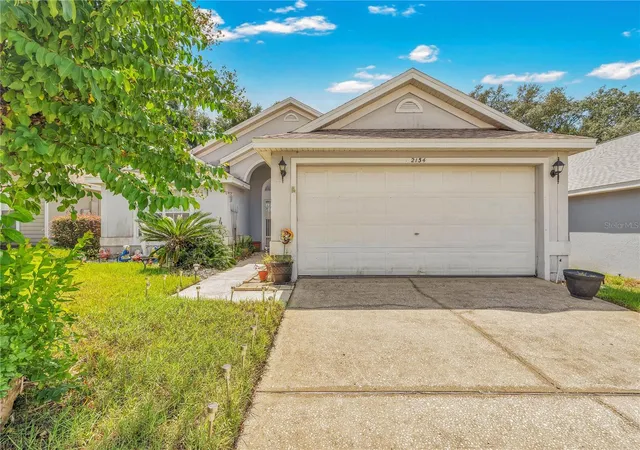 Single family home for sale at 2134 Cobblefield Cir, APOPKA, FL 32703 | MLS# O6443066