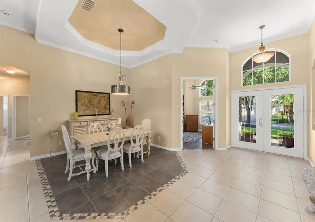 Photo 4 of Single family home for sale at 3833 Emerald Ests Cir, Apopka, FL 32703 | MLS# O6443068 | Listing updated on 2026-09-25