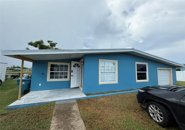 Photo 3 of Single family home for sale at 585 Lindley Ter, Port Charlotte, FL 33952 | MLS# TB8549997 | Listing updated on 2026-09-30