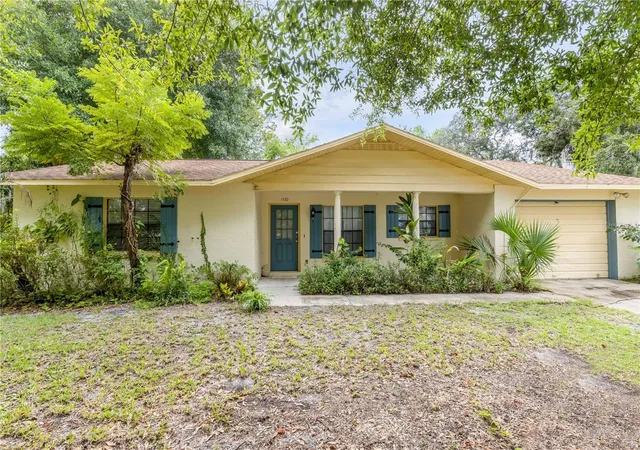 Photo 1 of Sale Pending at 1430 Umbrella Tree Dr, Edgewater, FL 32132 | MLS# NS1089294 | Listing updated on 2026-09-27