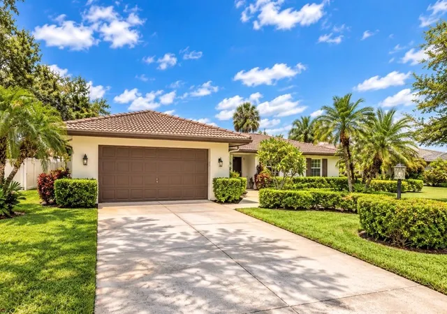 Photo 1 of Single family home for sale at 1150 Mcfarland St, Dunedin, FL 34698 | MLS# TB8550013 | Listing updated on 2026-09-19