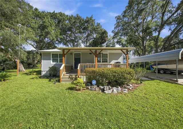 Single family home for sale at 20911 NE 142nd Place, Fort Mc Coy, FL 32134 | MLS# OM732534