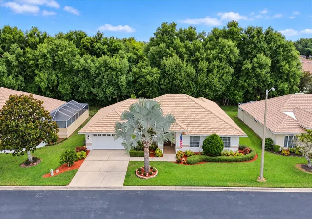 Photo 3 of Single family home for sale at 146 Harbor Way, Auburndale, FL 33823 | MLS# L4965166 | Listing updated on 2026-09-29