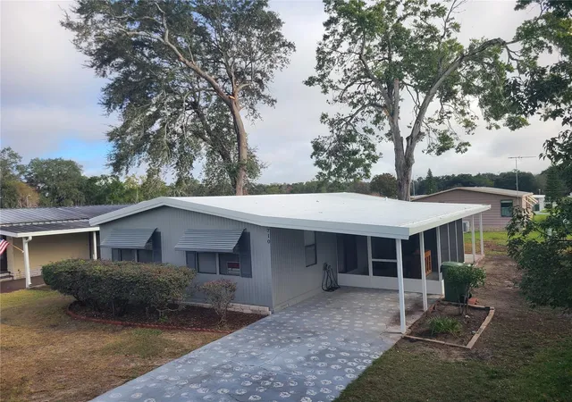 Photo 2 of Manufactured home for sale at 710 Coachman Dr, Leesburg, FL 34748 | MLS# G5117999 | Listing updated on 2026-09-19