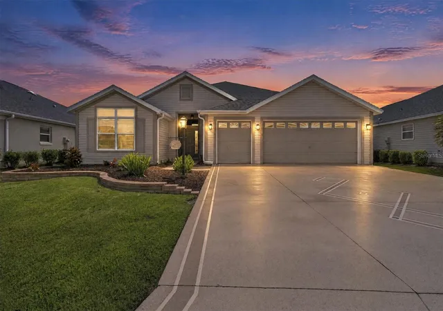 Photo 1 of Sale Pending at 958 Long Leaf Ln, The Villages, FL 32163 | MLS# G5118000 | Listing updated on 2026-09-28