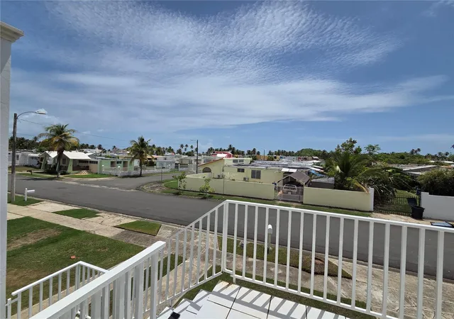 Photo 3 of Single family home for sale at 10 Principal, Humacao, PR 00791 | MLS# PR9124291 | Listing updated on 2026-10-01