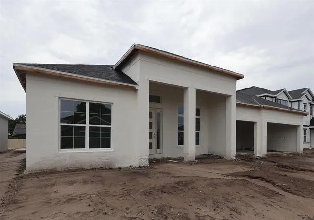 Photo 2 of Sale Pending at 2624 Ravencliffe Ter, Oviedo, FL 32765 | MLS# O6443100 | Listing updated on 2026-09-22