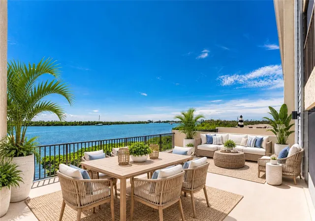 Photo 3 of Condo for sale at 1751 Beach Rd #202, Englewood, FL 34223 | MLS# D6148836 | Listing updated on 2026-10-02