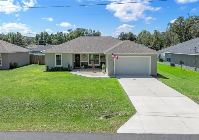 Photo 1 of Single family home for sale at 17708 Sw 114th Lane, Dunnellon, FL 34432 | MLS# OM732540 | Listing updated on 2026-09-28