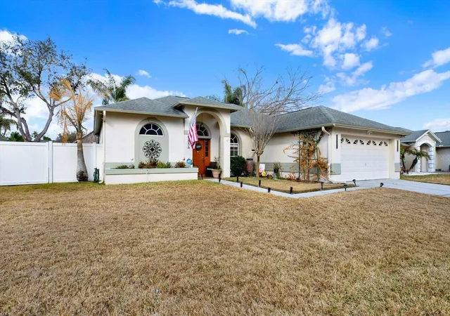 Photo 2 of Single family home for sale at 9656 Fox Hearst Rd, Tampa, FL 33647 | MLS# TB8550052 | Listing updated on 2026-09-20