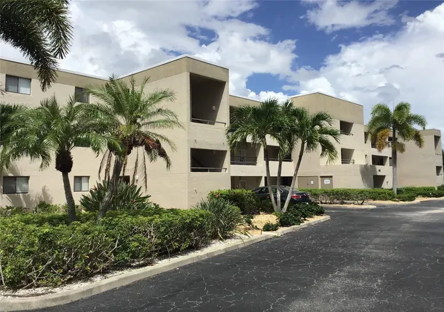 Condo for sale at 801 Islamorada Blvd #22C, PUNTA GORDA, FL 33955 | MLS# C7530928