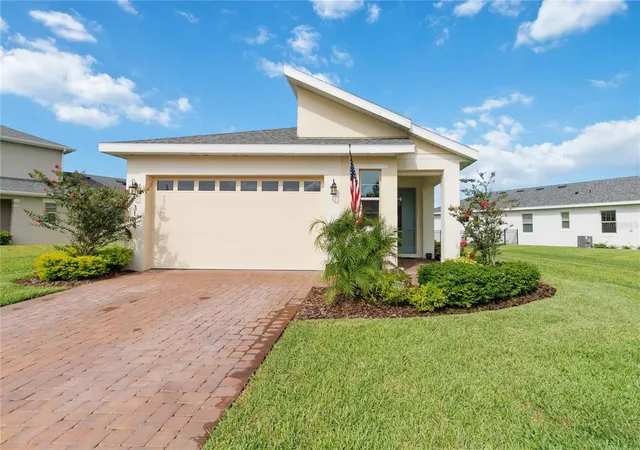 Photo 2 of Single family home for sale at 3184 Songbird Cir, Harmony, FL 34773 | MLS# S5157894 | Listing updated on 2026-09-19