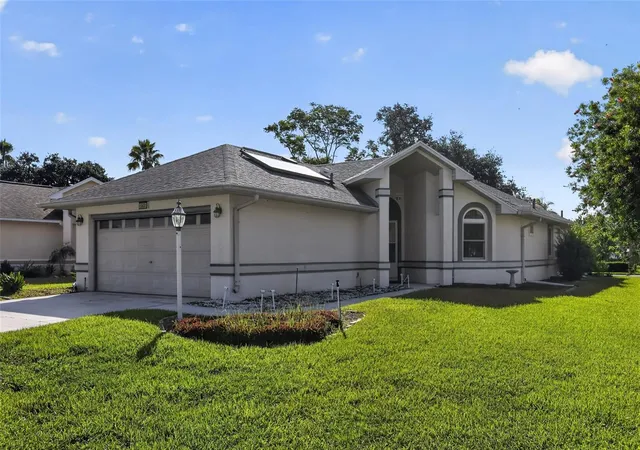 Photo 2 of Single family home for sale at 5500 Laver St, Leesburg, FL 34748 | MLS# GC543618 | Listing updated on 2026-09-19