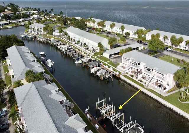 Land for sale at 0 Beach Dr SE #163SS, Saint Petersburg, FL 33705 | MLS# TB8550061