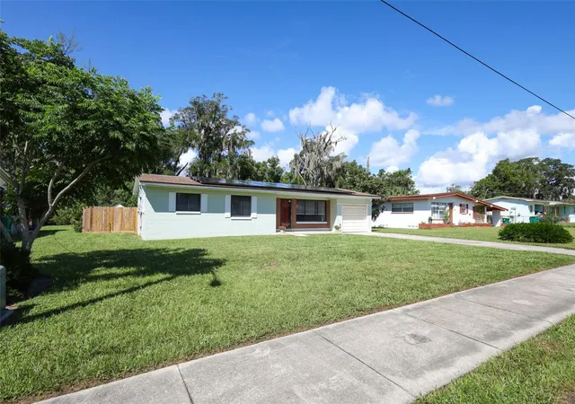 Photo 1 of Single family home for sale at 506 S Elsasser St, Deland, FL 32720 | MLS# O6443115 | Listing updated on 2026-09-25