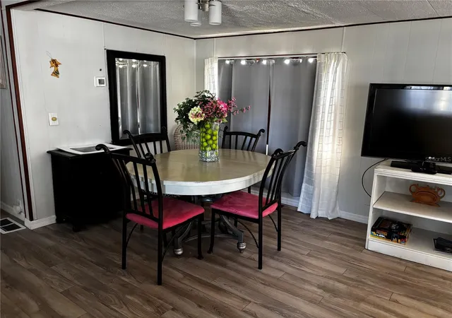 Photo 3 of Manufactured home for sale at 116 Roma Rd, Venice, FL 34285 | MLS# A4706662 | Listing updated on 2026-09-21