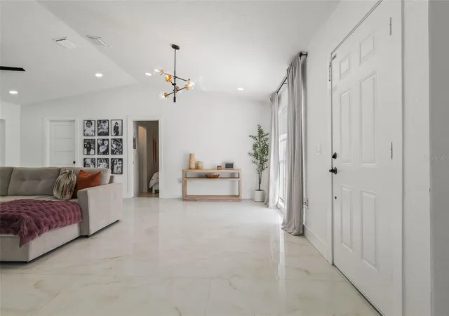 Photo 3 of Single family home for sale at 1427 Thistledown Dr, Brandon, FL 33510 | MLS# TB8550072 | Listing updated on 2026-09-19