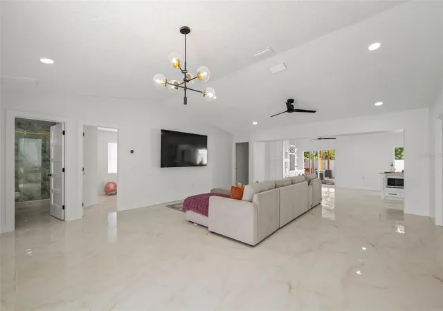 Photo 4 of Single family home for sale at 1427 Thistledown Dr, Brandon, FL 33510 | MLS# TB8550072 | Listing updated on 2026-09-19