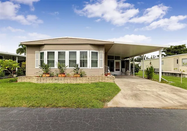 Photo 3 of Manufactured home for sale at 4300 Riverside Dr #160, Punta Gorda, FL 33982 | MLS# C7530933 | Listing updated on 2026-10-07