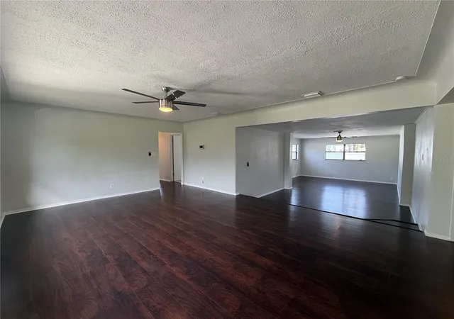 Photo 2 of Single family home for sale at 601 Myrtle Way S, Saint Petersburg, FL 33705 | MLS# O6443127 | Listing updated on 2026-09-19